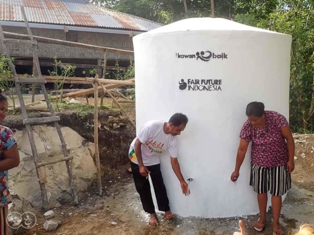 Clean water tanks and healthy sanitation facilities: Examples of constructions we are building in the poorest villages in Indonesia